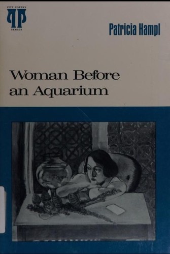 Woman before an aquarium