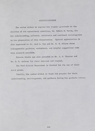 Factors influencing bone fragility in chickens
