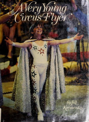 A very young circus flyer
