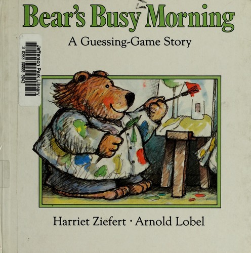 Bear's busy morning
